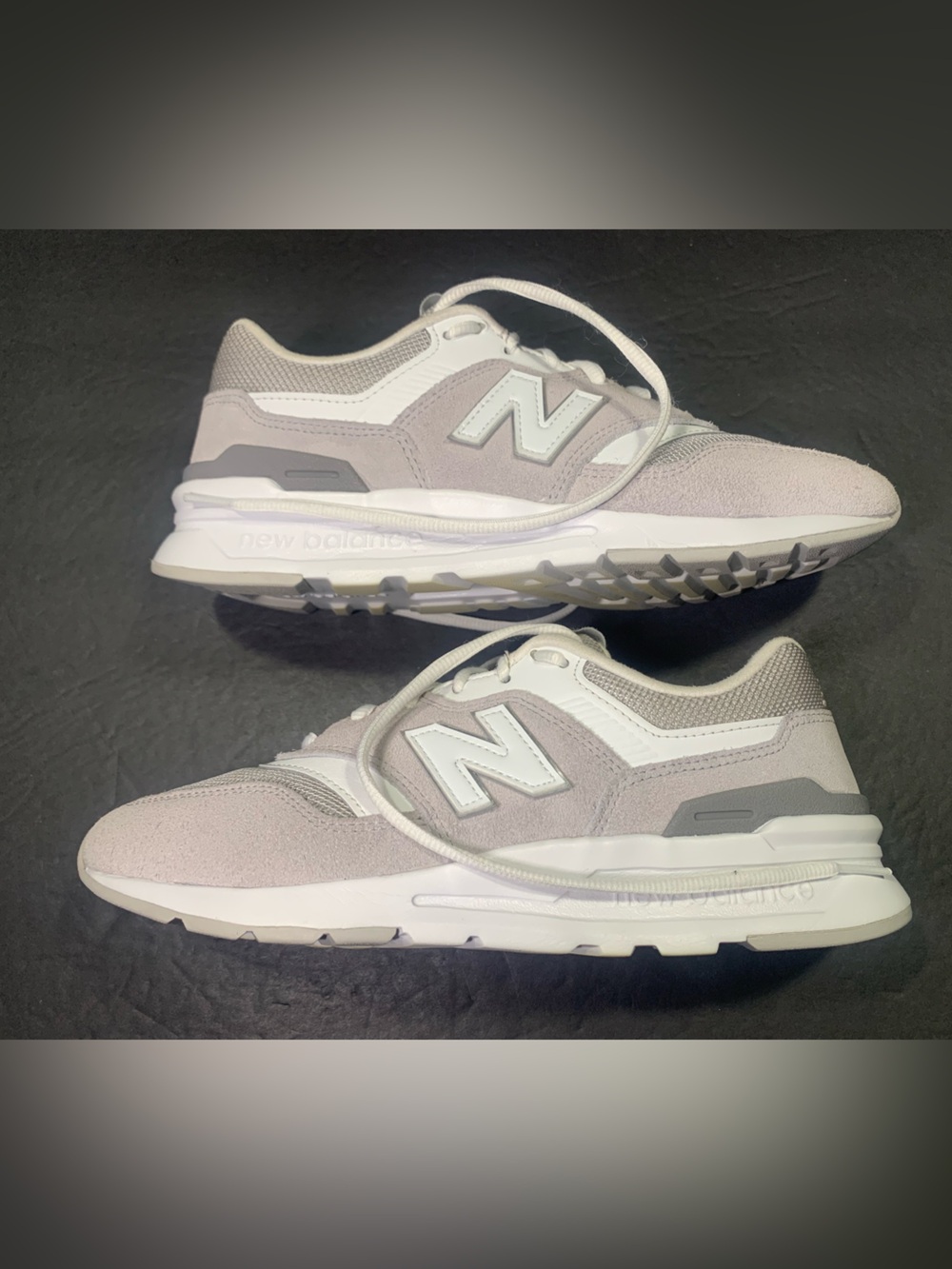 New Balance 997h Women’s Gray Running Walking Sneakers Shoe Size- 8